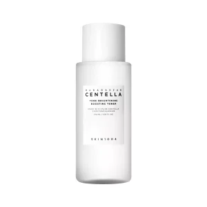 Nước Hoa Hồng Dưỡng Sáng Da Skin1004 Madagascar Centella Tone Brightening Boosting Toner (210ml).